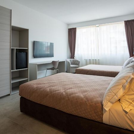Hotel Bula Боллате Екстер'єр фото